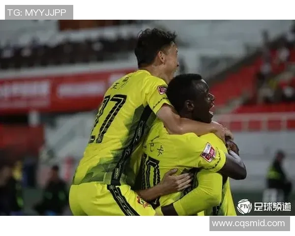 南京飞盘队在马拉松大满贯积分榜中以100分稳居第一名